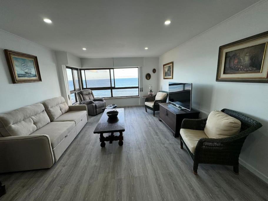 Ponta Delgada Beachfront Amazing Location - 19Th Hole מראה חיצוני תמונה