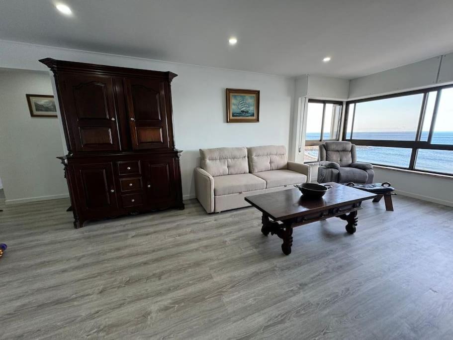 Ponta Delgada Beachfront Amazing Location - 19Th Hole מראה חיצוני תמונה